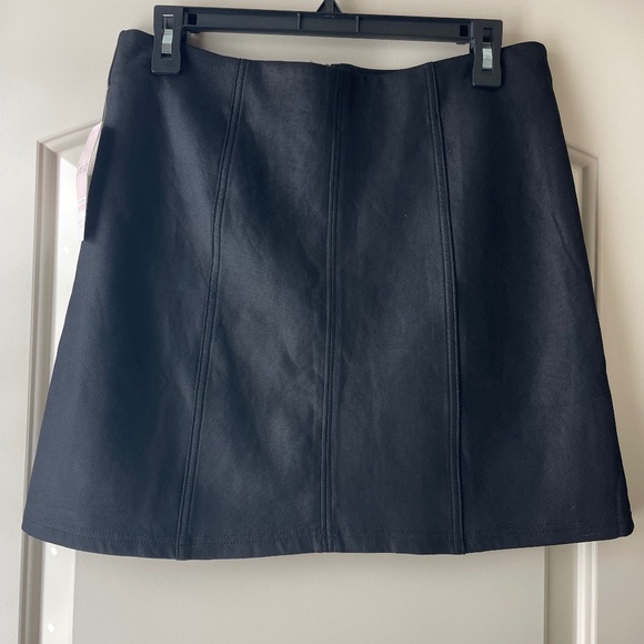 NWT High-waisted Black Mini Skirt from DressUp - Picture 1 of 5